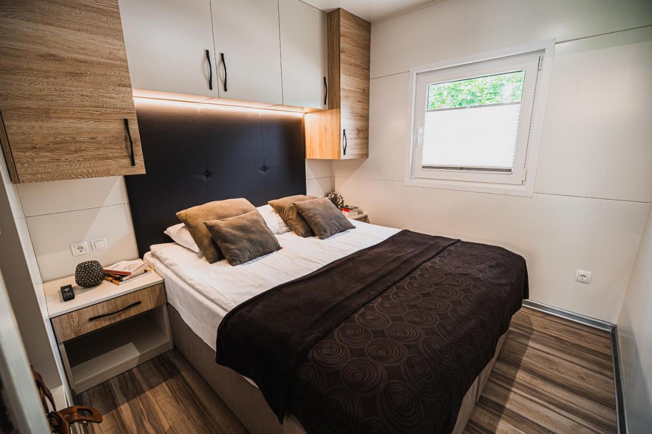 Premium Mobile Homes With Thermal Riviera Tickets Чатеж-об-Сави Экстерьер фото