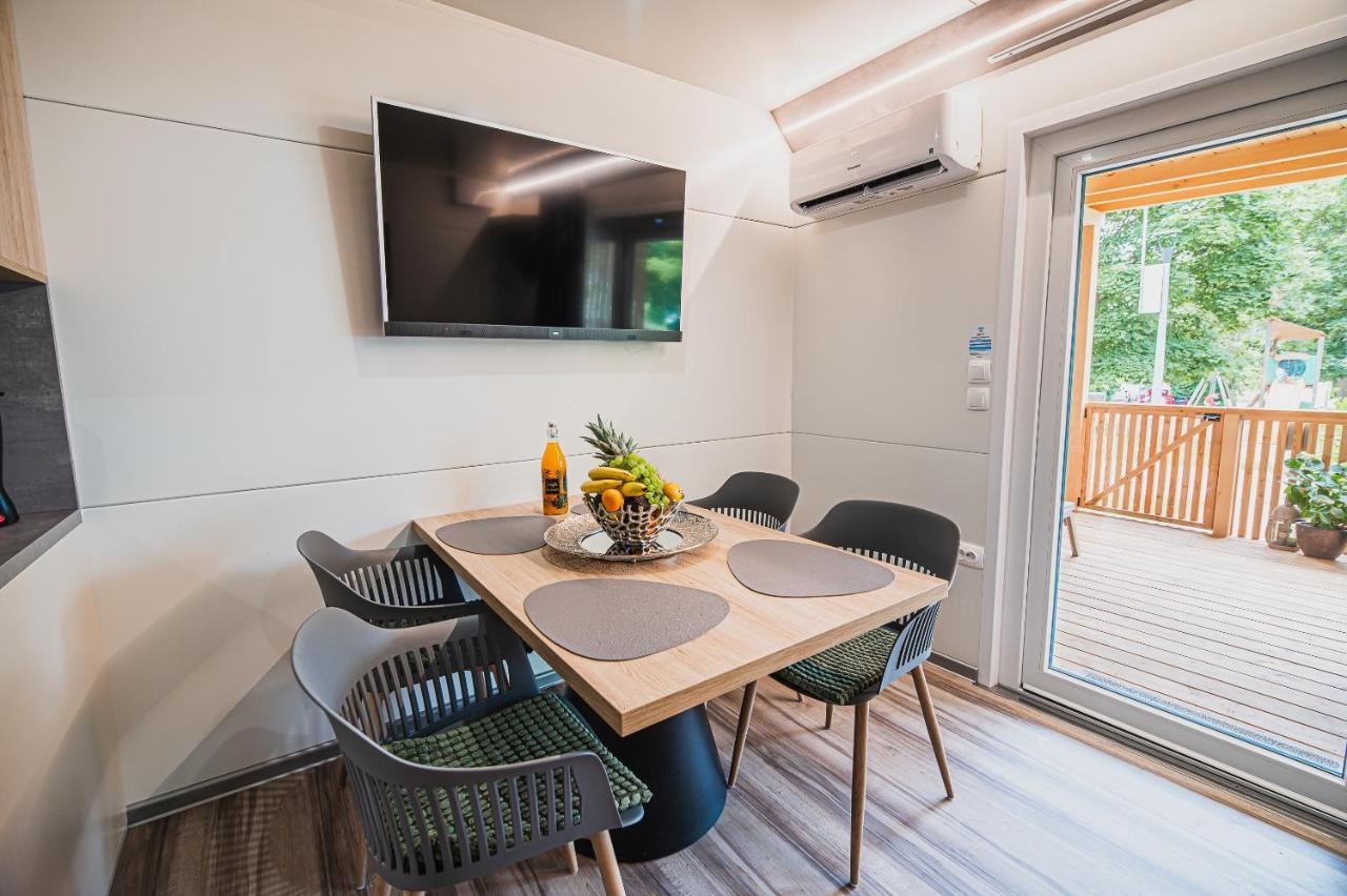 Premium Mobile Homes With Thermal Riviera Tickets Чатеж-об-Сави Экстерьер фото