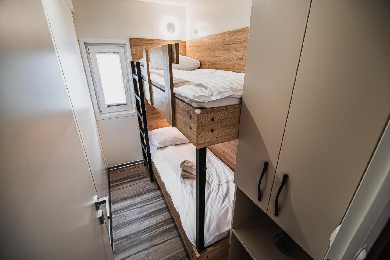 Premium Mobile Homes With Thermal Riviera Tickets Чатеж-об-Сави Экстерьер фото