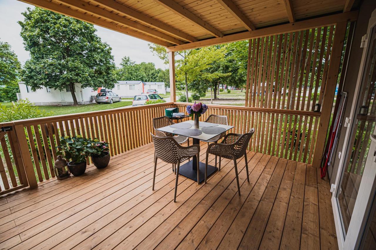 Premium Mobile Homes With Thermal Riviera Tickets Чатеж-об-Сави Экстерьер фото