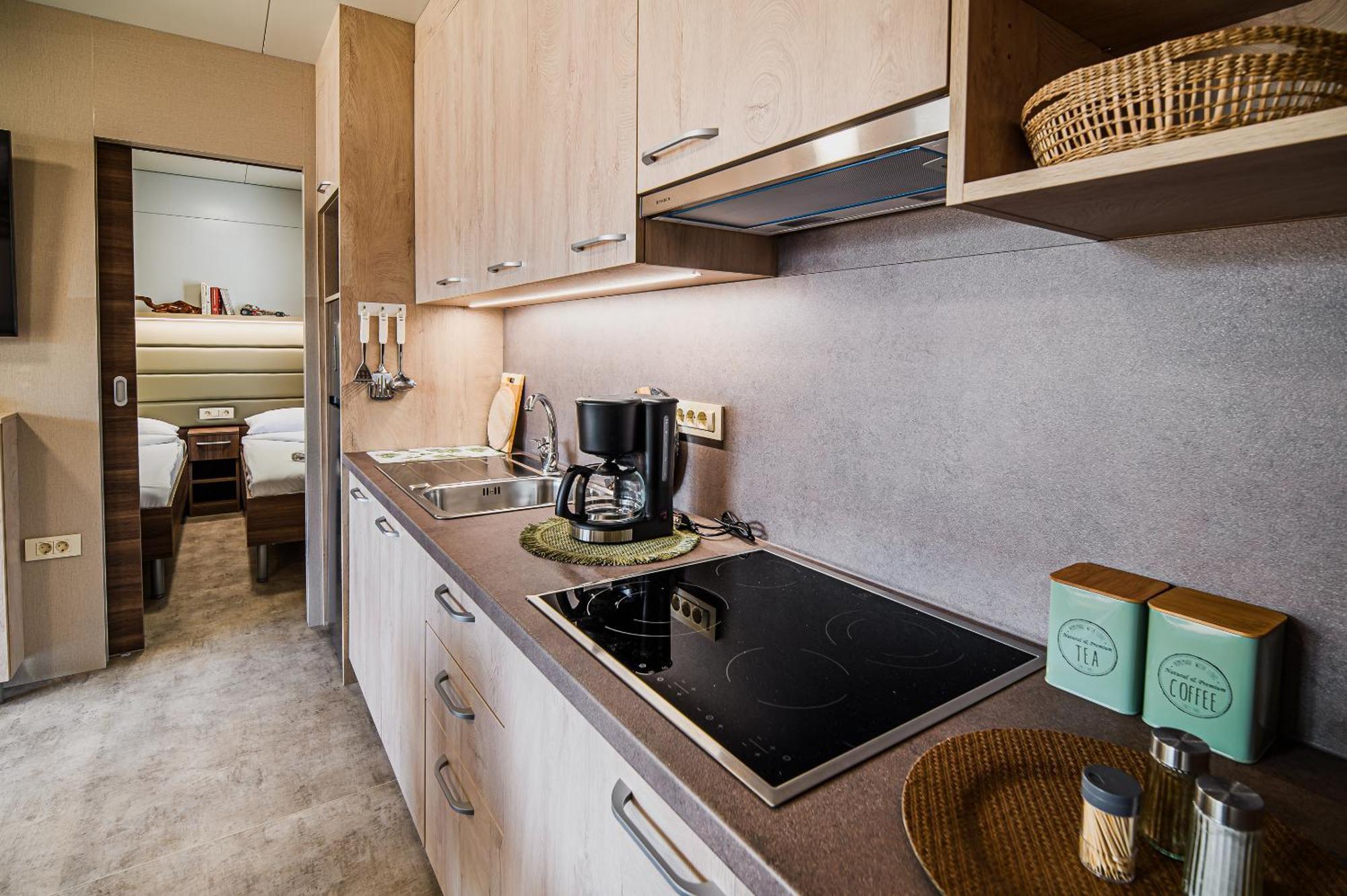 Premium Mobile Homes With Thermal Riviera Tickets Чатеж-об-Сави Экстерьер фото