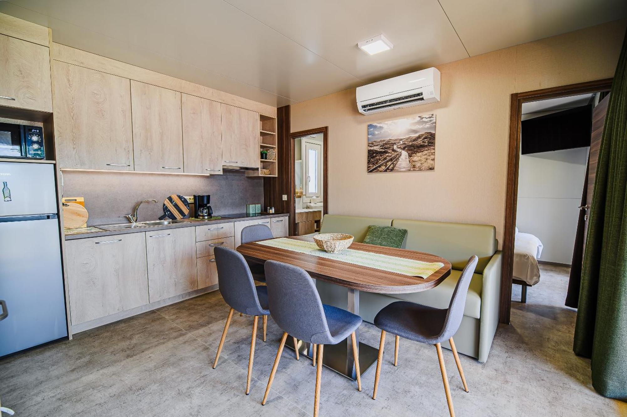 Premium Mobile Homes With Thermal Riviera Tickets Чатеж-об-Сави Номер фото