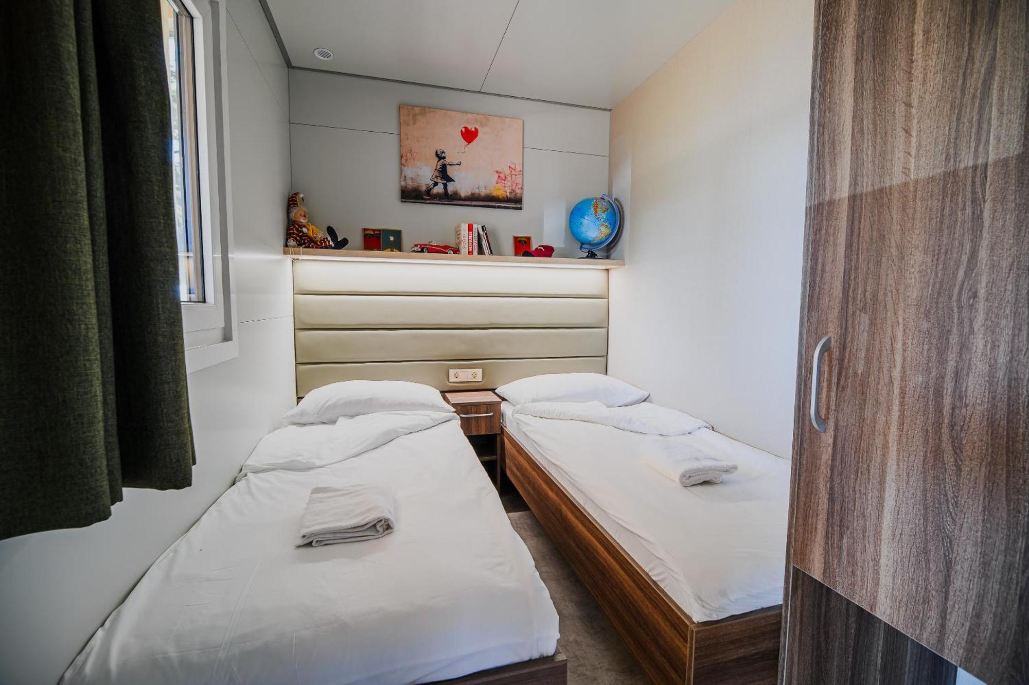 Premium Mobile Homes With Thermal Riviera Tickets Чатеж-об-Сави Номер фото